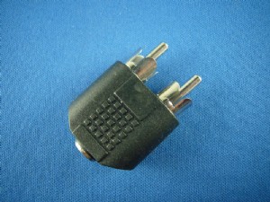 全新2RCA公轉3.5mm母轉接頭(一組二個)